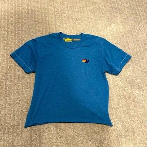 AV Nation Women’s XS tee. Great gift for holidays. Price firm.